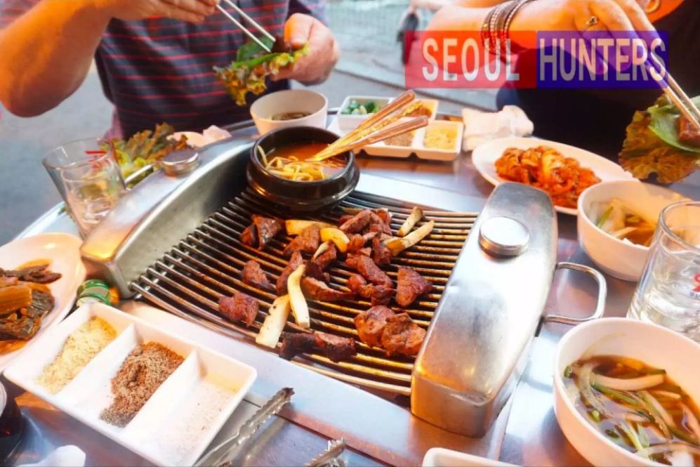 Traditional Korean BBQ and Pub Crawl (1)