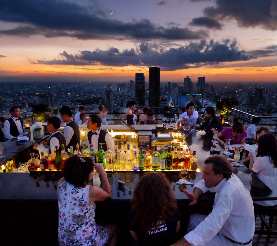 Best skybars Bangkok Vertigo – Banyan Tree Bangkok (13)