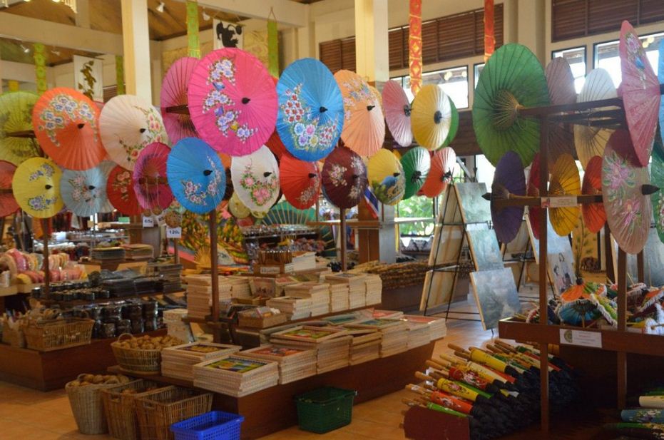 Handicraft Village Chiang Mai Bo Sang Umbrella Village (1)