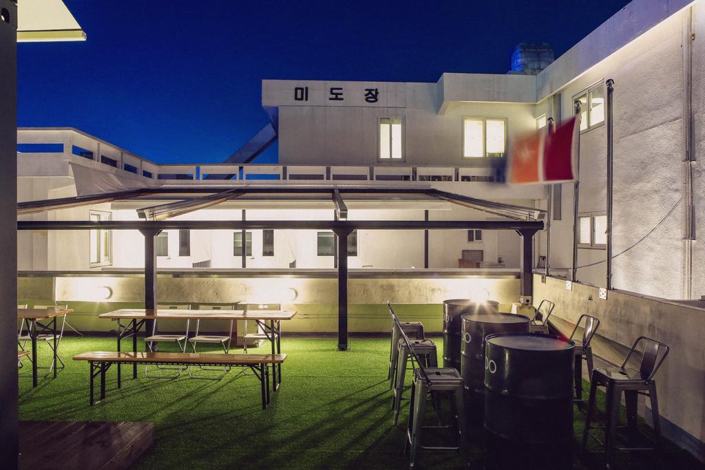 Cheap guesthouse in Jeju island Mido Hostel (1)