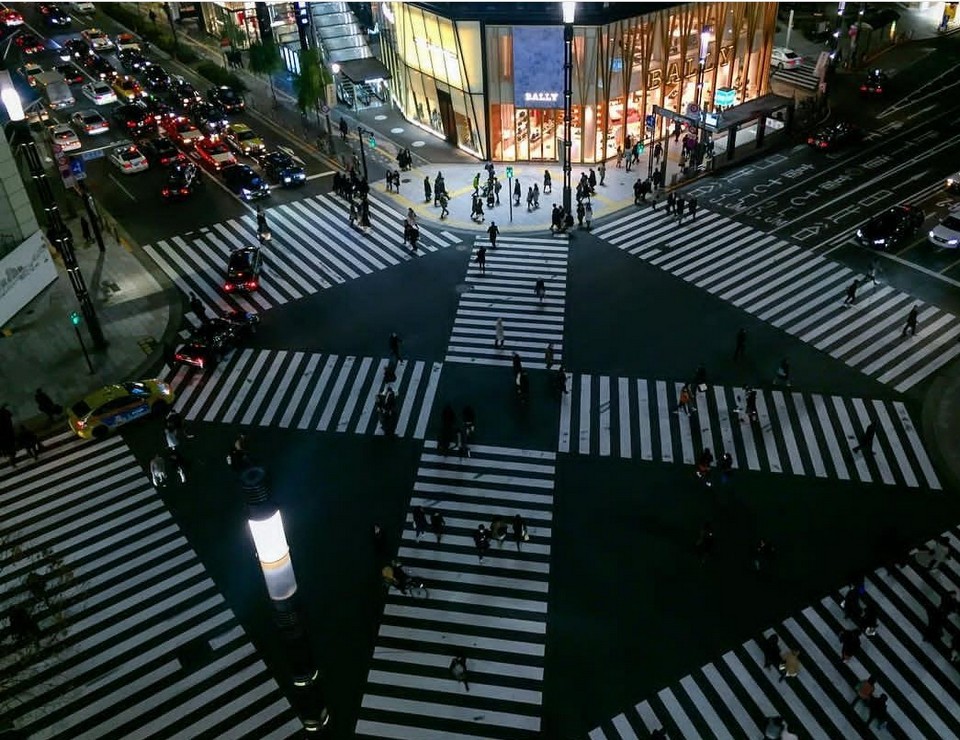 ginza six tokyo best shopping area in tokyo,best shopping district in tokyo (1)