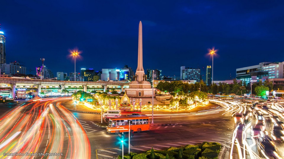 victory monument