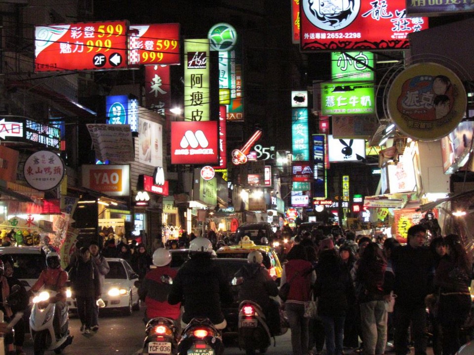 Tunghai Night Market,best night market in taichung (1)