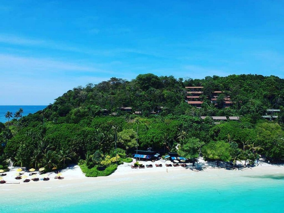 Best beaches in Thailand Laem Tong Beach — Koh Phi Phi (1)