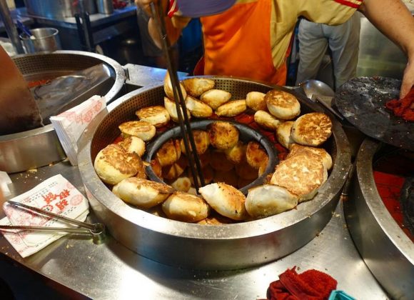 Shilin Night Market Blog — What To Eat At Shilin Night Market Taipei Living Nomads Travel 6074