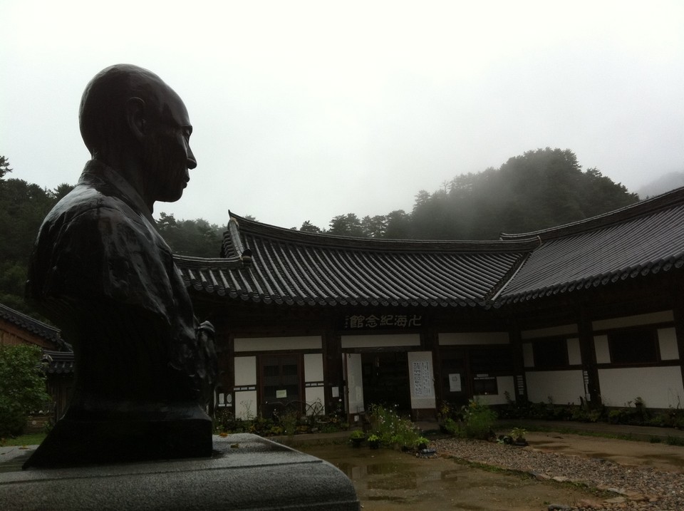 Baekdamsa temple korea (1)