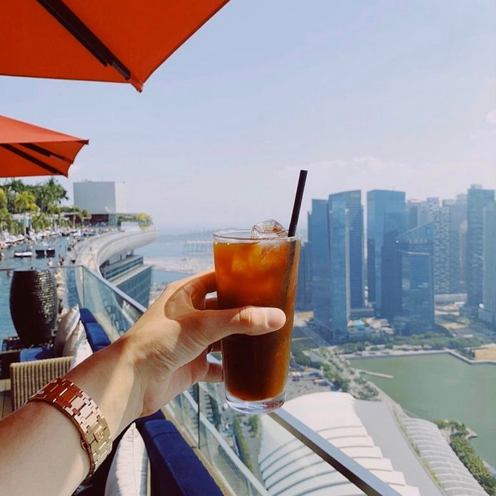 Best sky bar in Singapore — Top 5 best rooftop bars Singapore & highest sky bar in Singapore