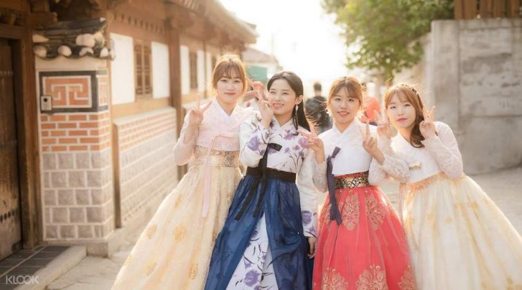 Hanbok Rental Seoul Review — How much to rent hanbok in Seoul & where ...