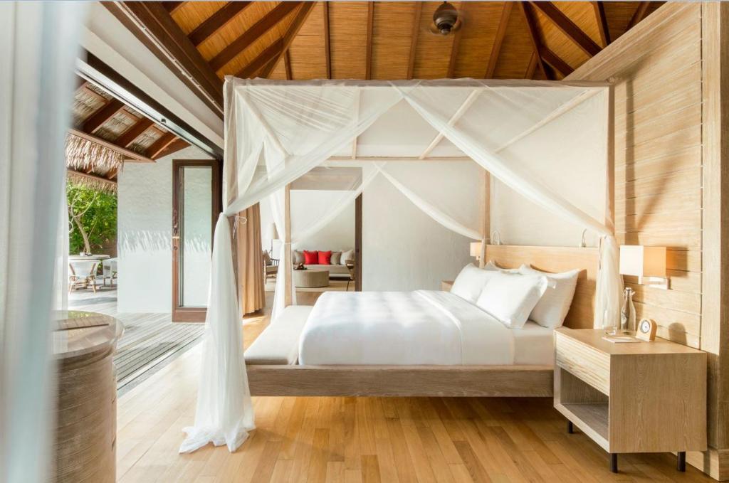 COMO Maalifushi Beach Suite (5)