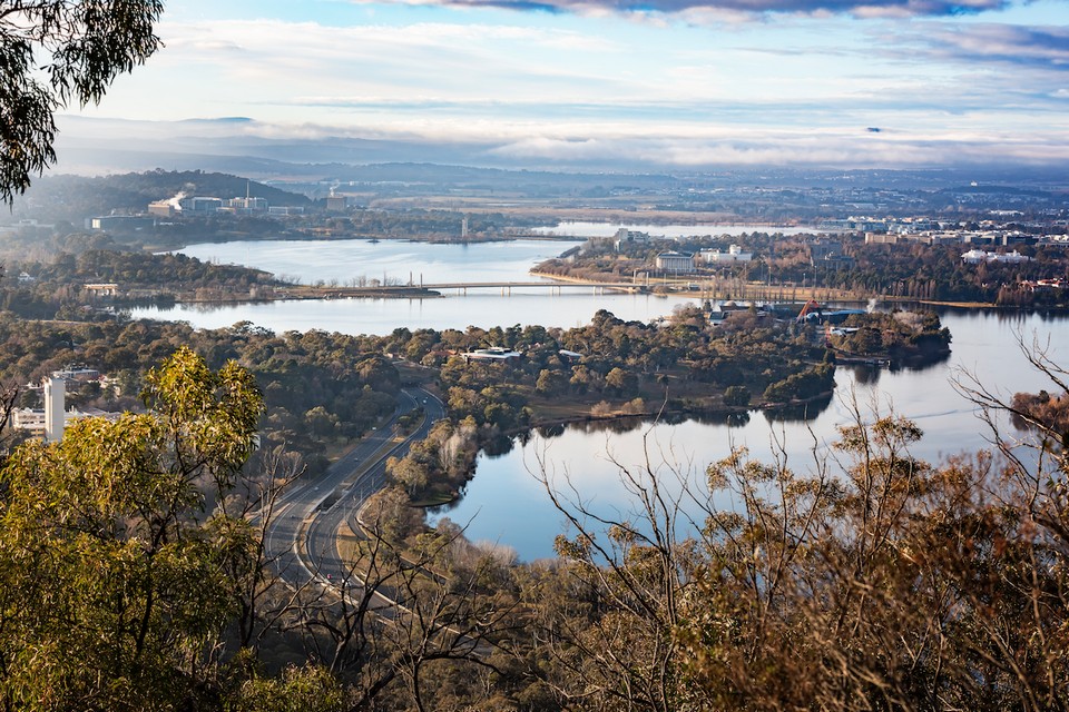 canberra travel guide