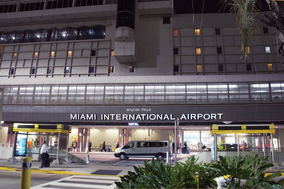 miami-airport-istock