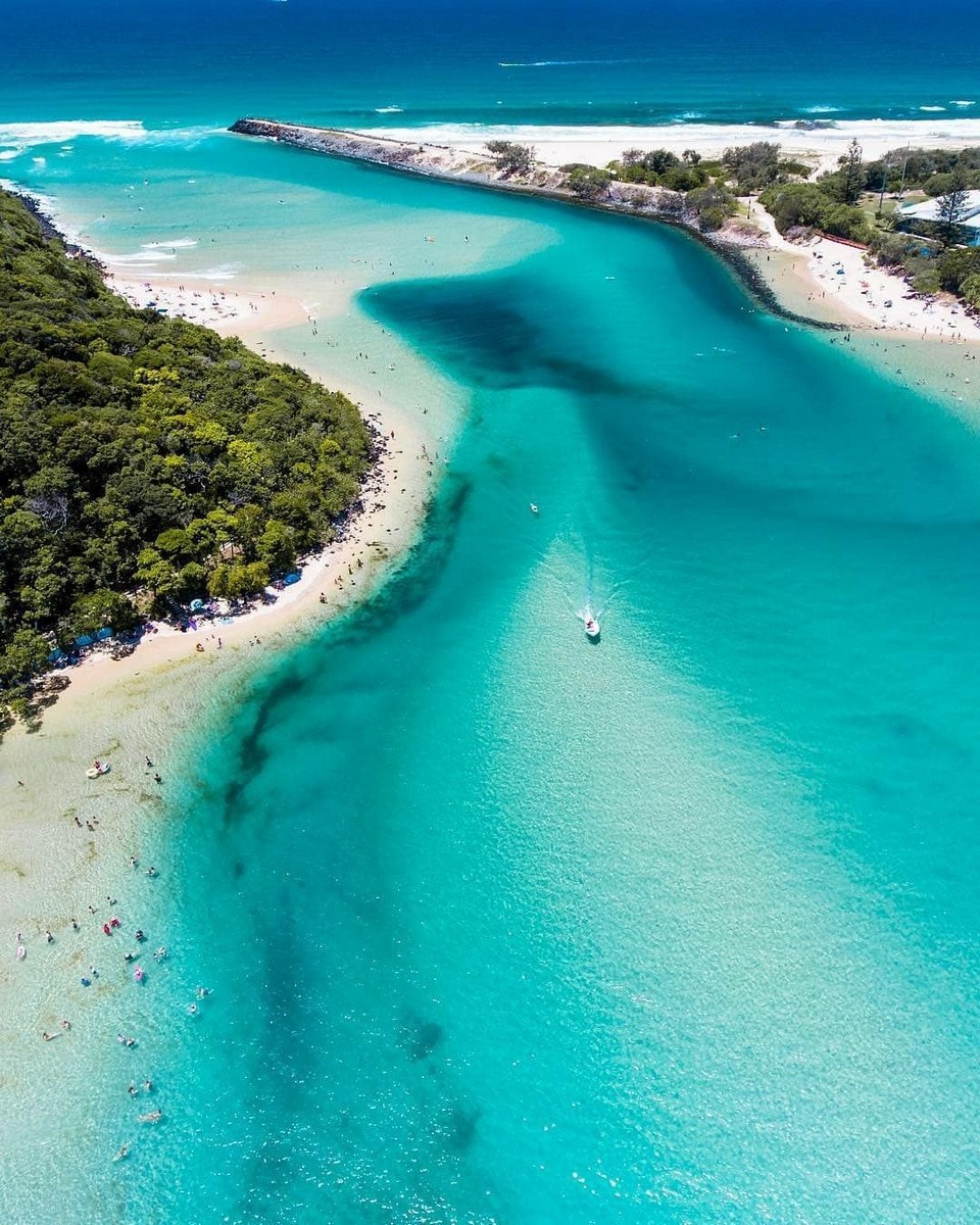 Tallebudgera creek gold coast