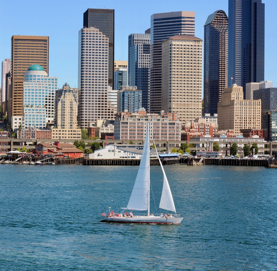 sailboat-puget-sound-seattle-washington