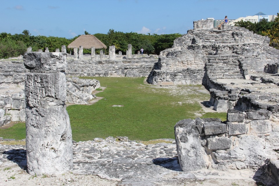 free cancun travel guide