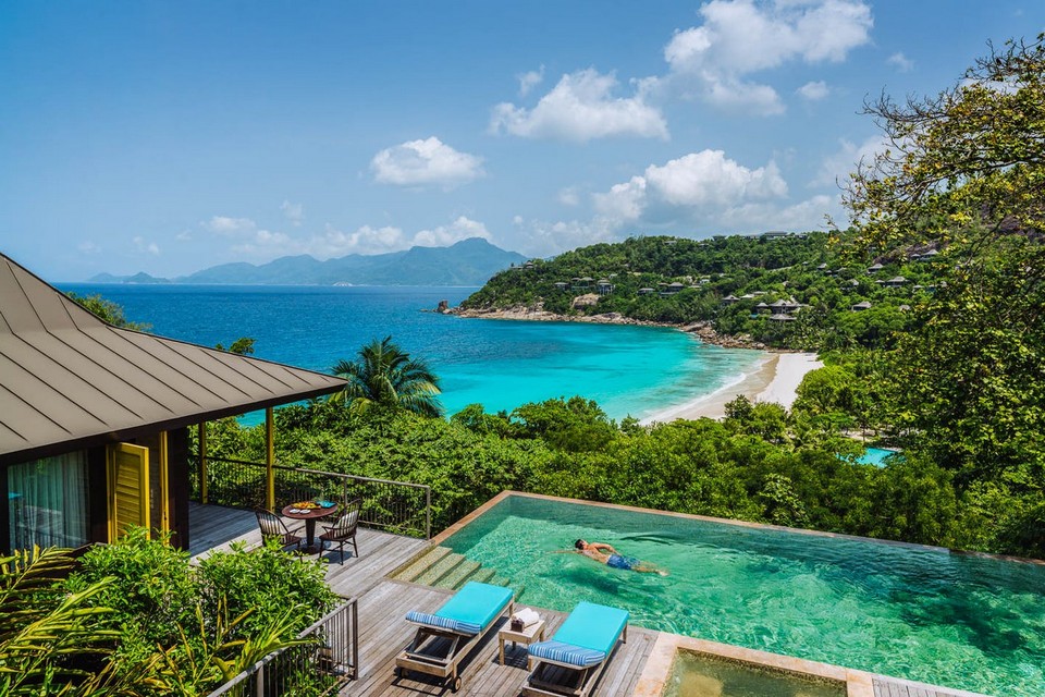 Four-Season-Resort-Seychelles-Aerial-View-Room-Suite-Pool-Lounger-Private-Veranda-View-of-the-Beach-Timbuktu-Travel