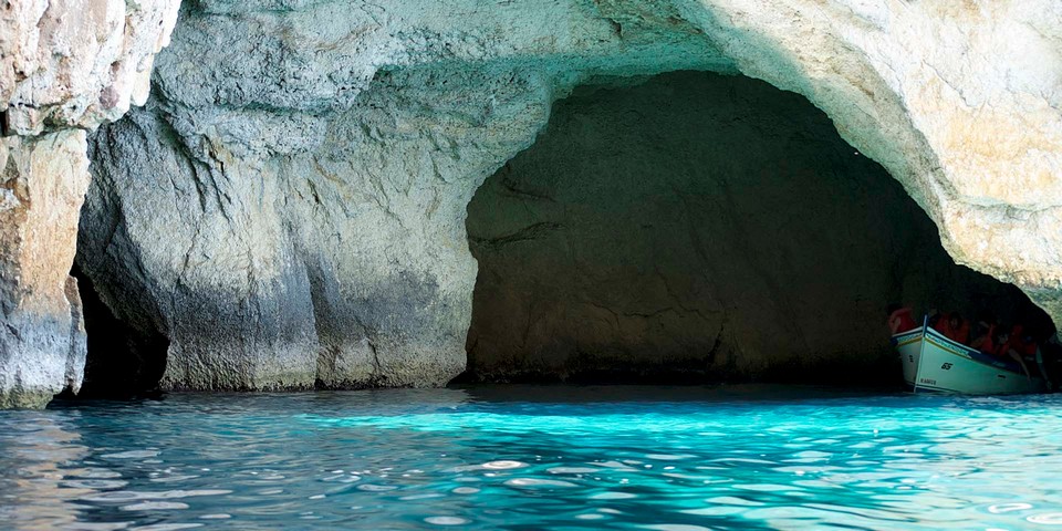 Blue-Grotto-in-Malta