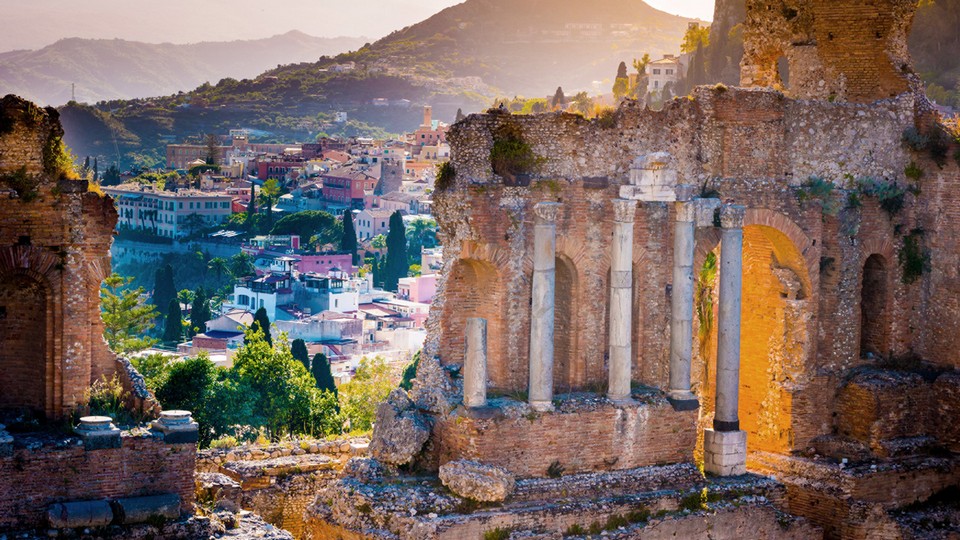 Taormina mountain town, Sicily italy (11)