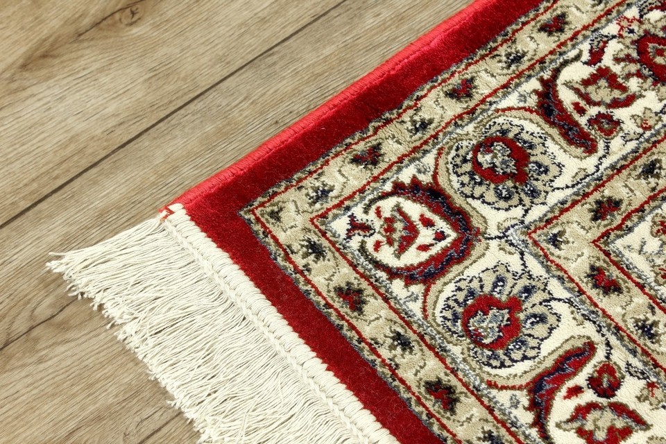 kashmir traditional rug