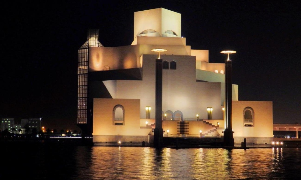 museum-of-islamic-art-doha-qatar-00