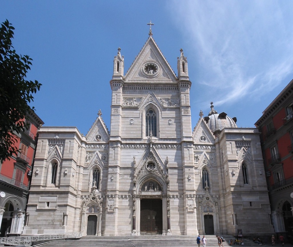 Naples-Cathedral-Santa-Maria-Assunta-NAPLES-ITALY-shutterstock_1671410989