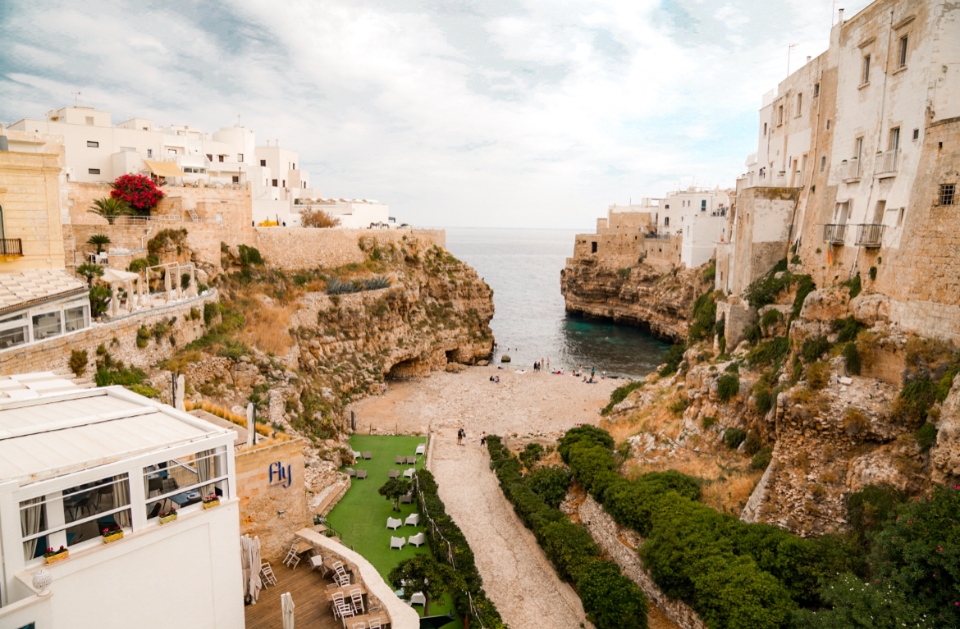 beach-of-Polignano