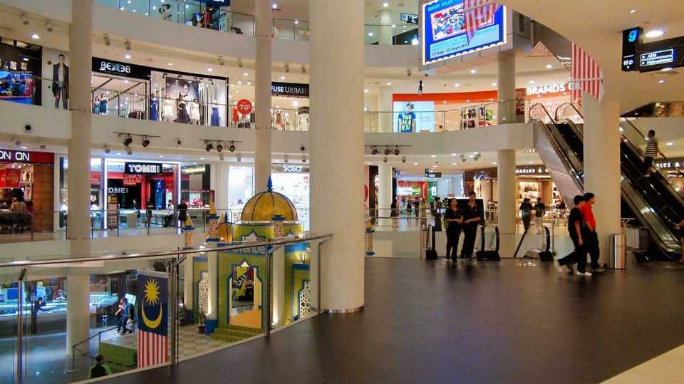 Shopping mall in Komtar