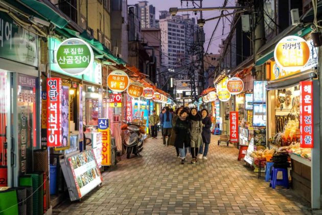 What to buy in Busan? — +25 Top Busan souvenirs, must have & best ...