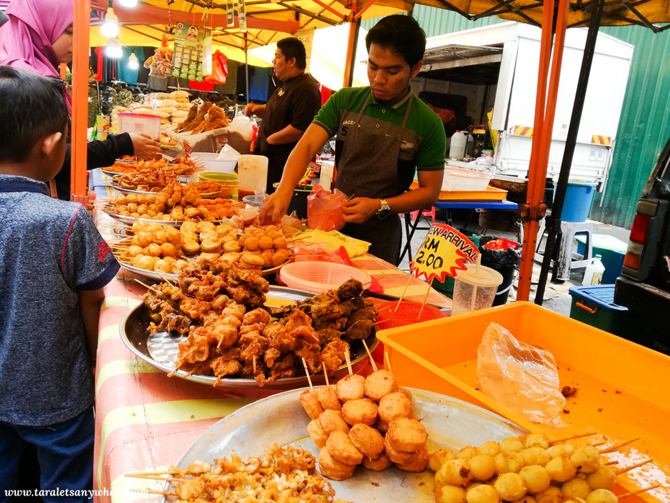 Bangsar Baru night market malaysia