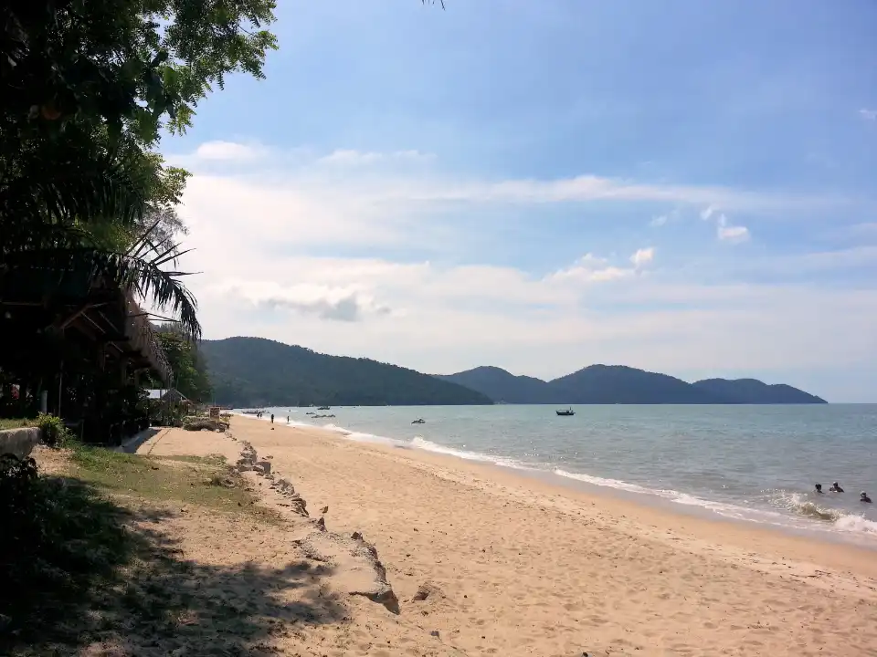 Batu Ferringhi Beach penang5