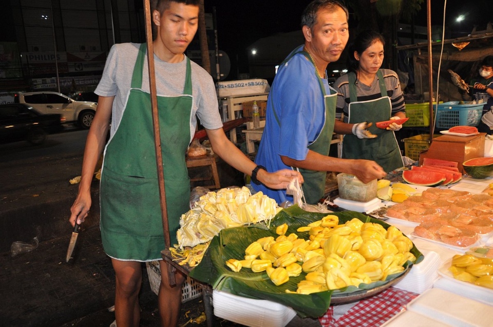 Pak Chong night market3