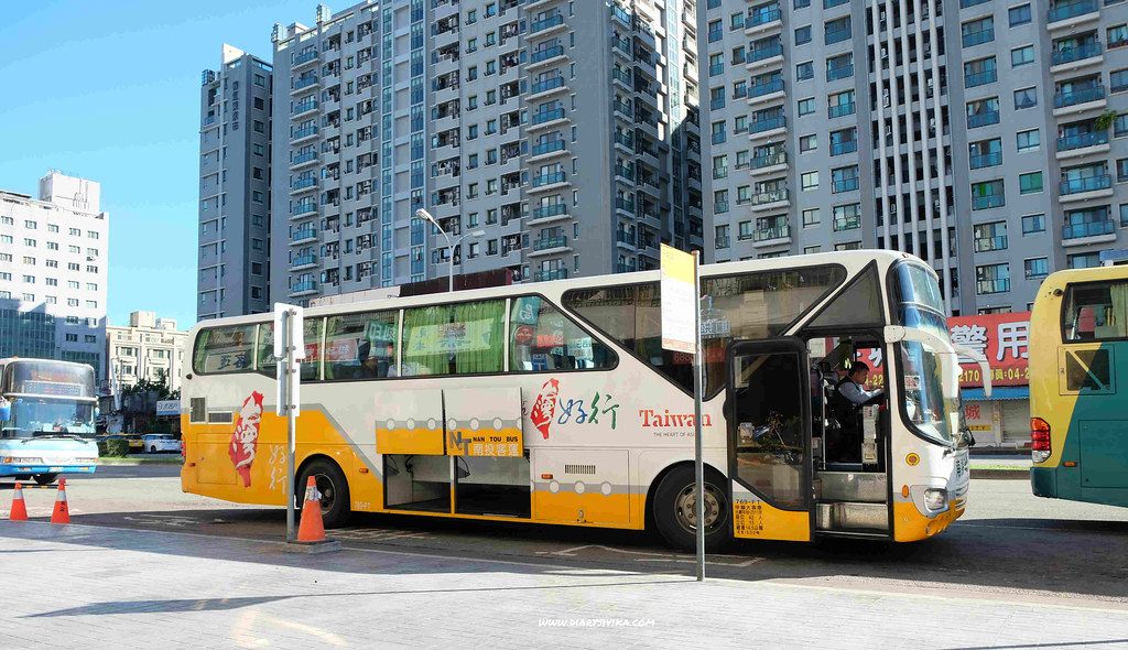 Nantou Bus to Cingjing Farm, Taiwan