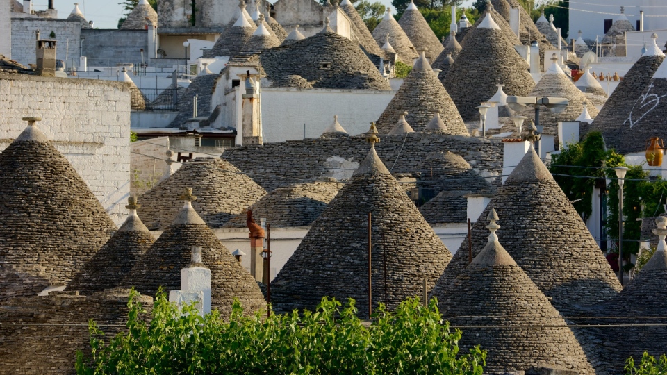 156071-Trulli-Bari-Province