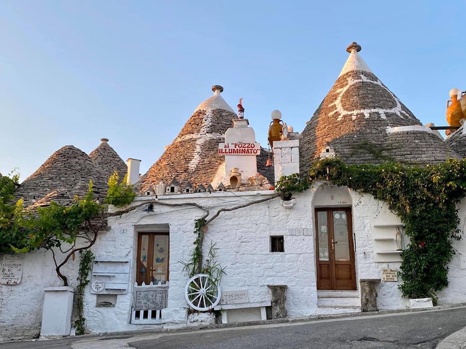 ngoi-lang-Alberobello-italy-ivivu-7