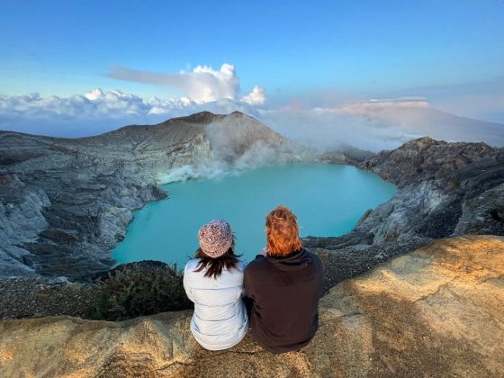 Kawah Ijen travel blog — The field Kawah Ijen travel guide & how to get ...