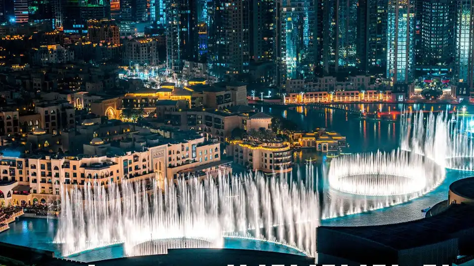 Burj-Khalifa-Live-Fountain-From-Observation-deck