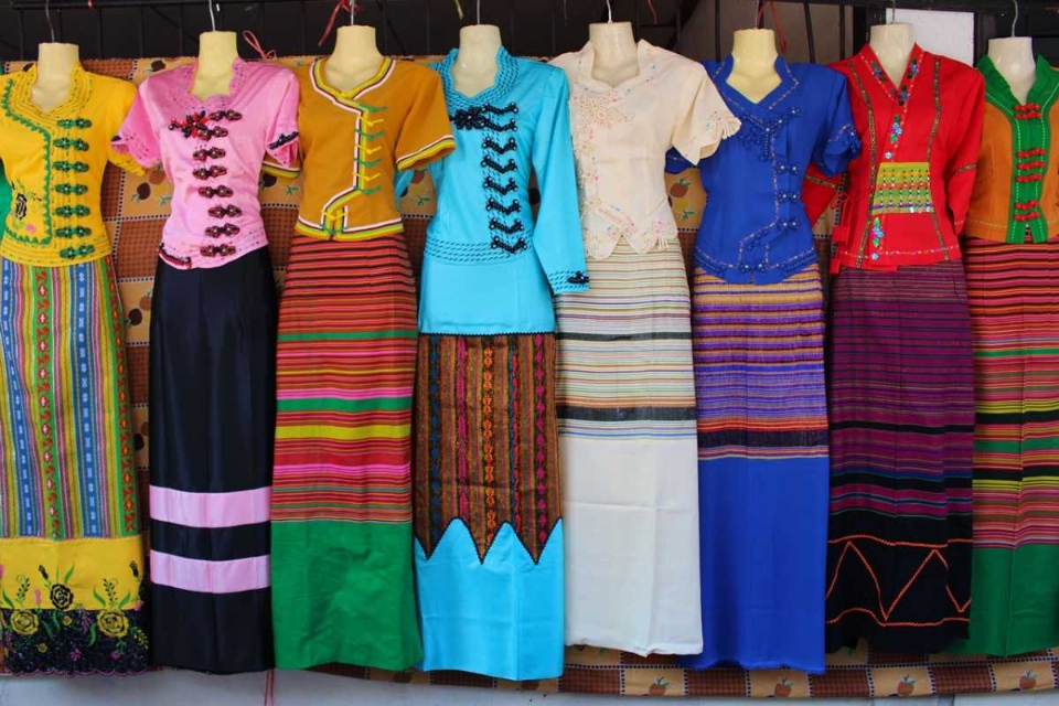 Best-gifts-from-Thailand_Thai Sarongs4