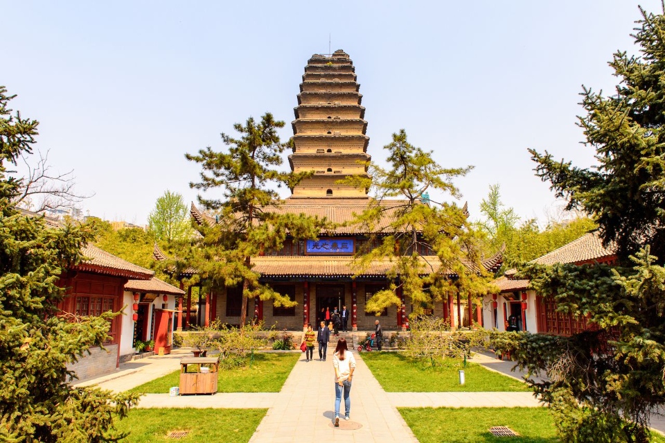 Small-Wild-Goose-Pagoda-XIan-Shaanxi-China