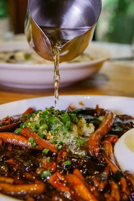 Stir-fried Shredded Eel, Suzhou, China3