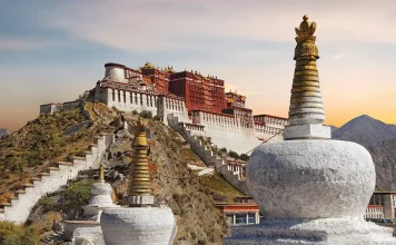 Where to visit in Tibet? — 17+ top, must-see Tibet attractions & best places to visit in Tibet