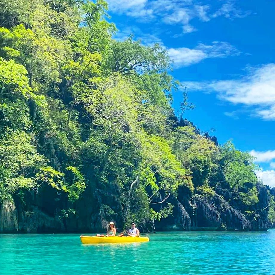 Green-Lagoon-palawan-ivivu