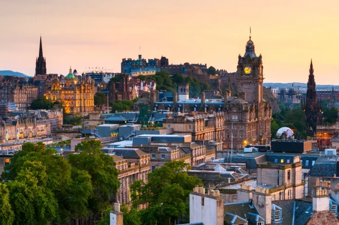 Edinburgh Scotland_GettyImages-155438017-edinburgh Calton Hill, Scotland skyline