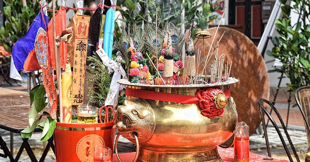 3. Hungry Ghost Festival – Lễ Hội Ma Đói Ở Chinatown Singapore