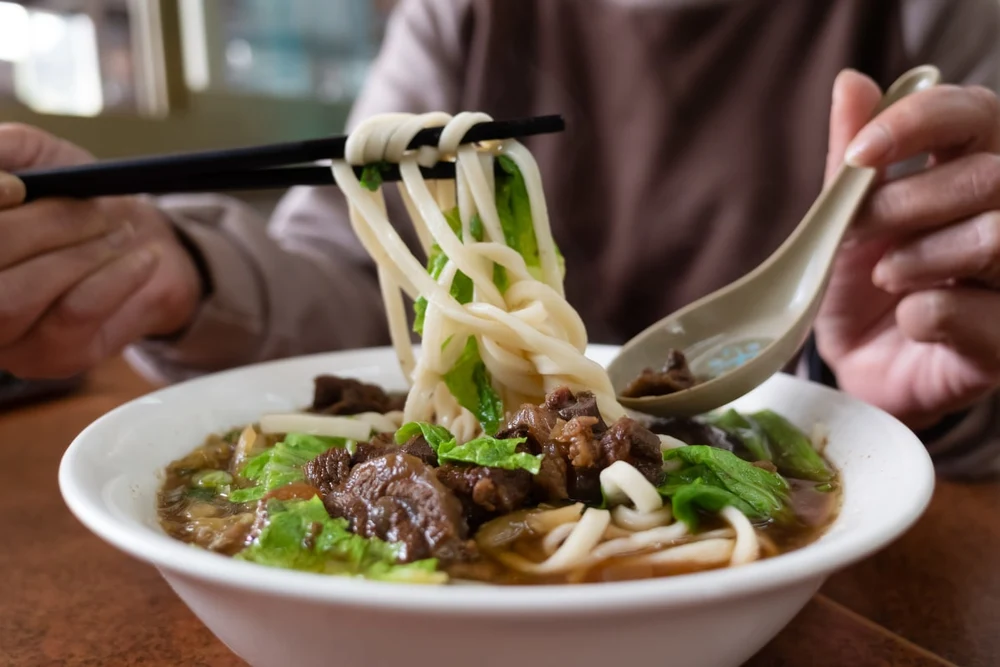 Beijing-Style Zhajiang Mian Fried Sauce Noodle1