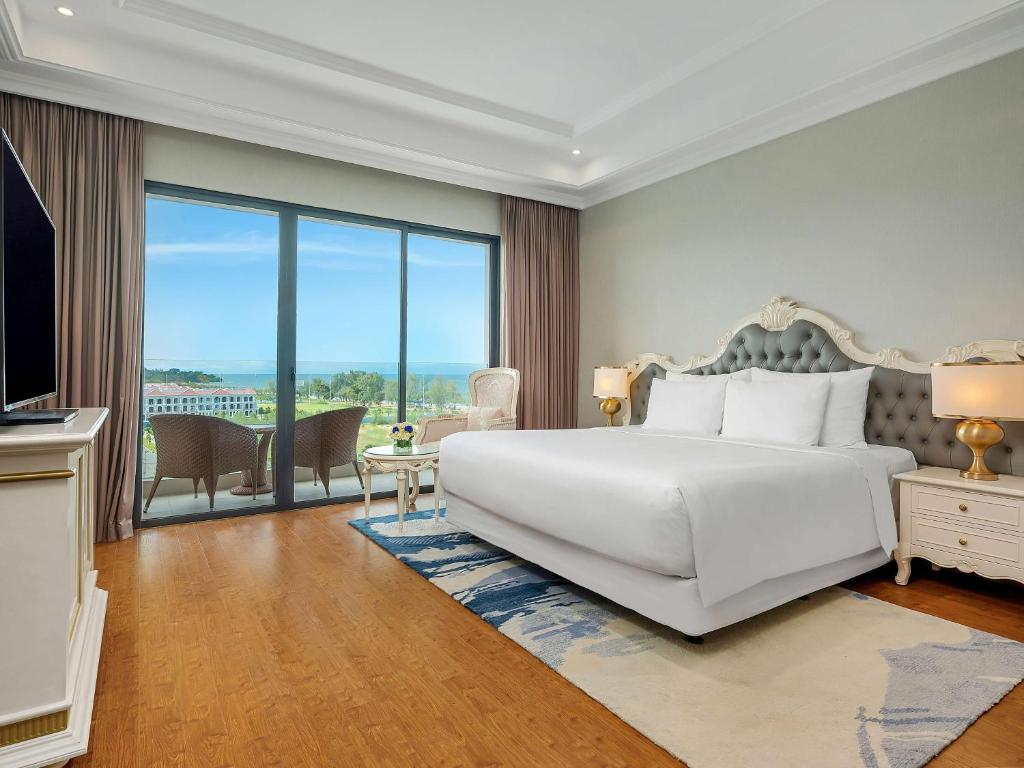 Radisson Blu Resort Phu Quoc: Latest Room Rates and Reviews6