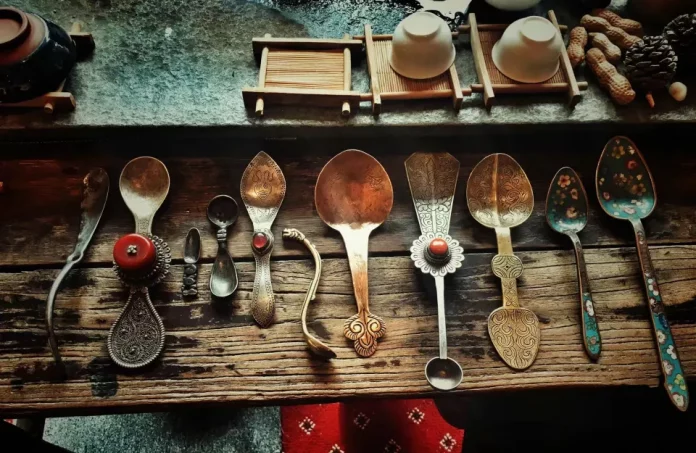 Silverware mongolia (1)