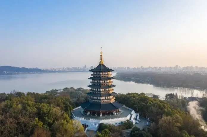 Leifeng tower hangzhou