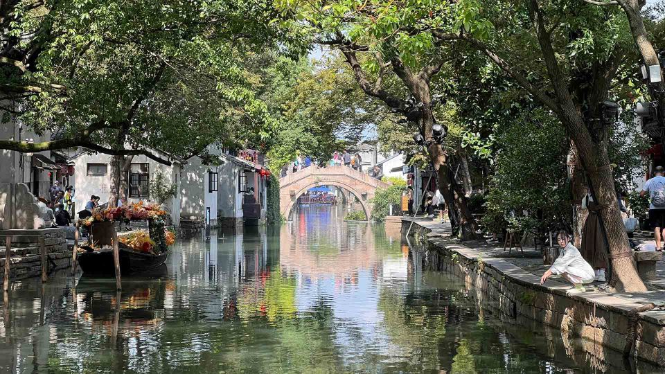 Zhouzhuang ancient town water town china6