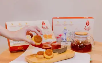 What snacks to buy in Singapore: 12+ Delicious Singapore local snacks for tourist You Should Buy as Gifts