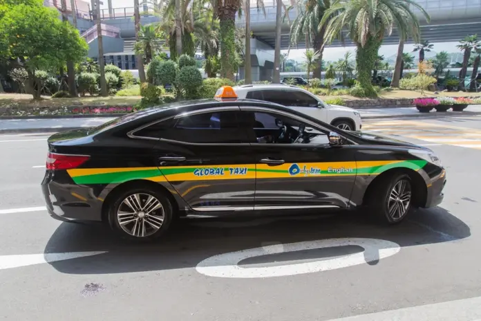 taxi Jeju airport to Jeju city