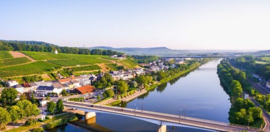 Luxembourg travel guide: Experience the Romantic and Ancient Charm of Luxembourg